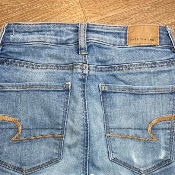 Blue jeans - Picture 3 of 4